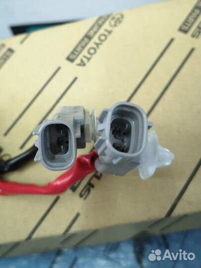 Проводка фонаря заднего хода Lexus LX570 2008-2015