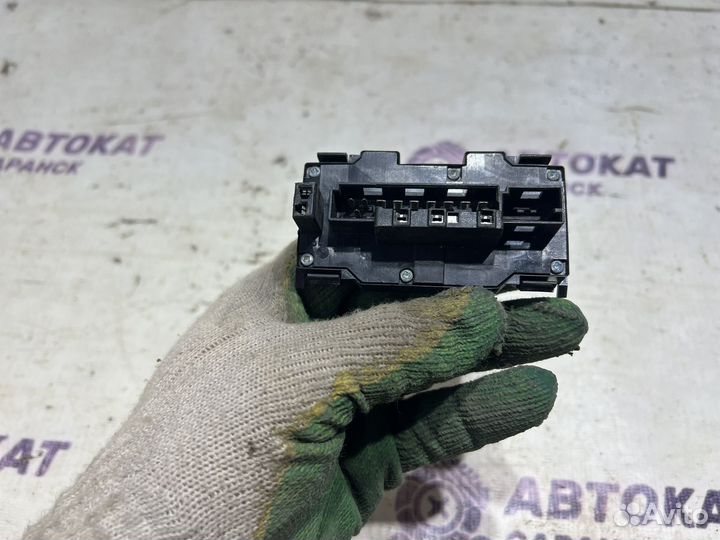 Блок кнопок Mercedes W210