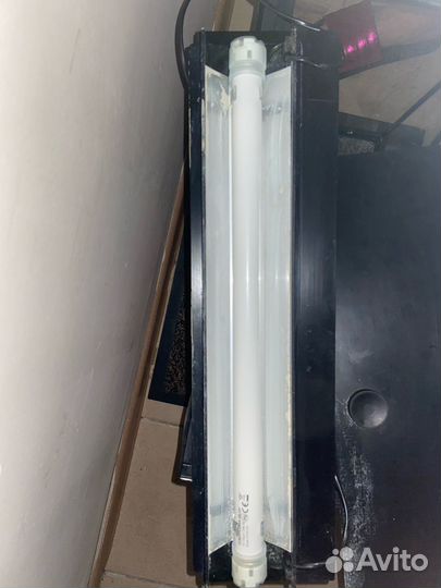 Аквариум 40 л. с фильтром и лампой