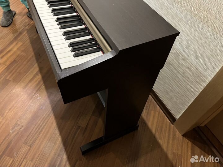 Цифровое пианино yamaha YDP-151