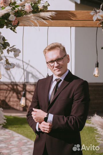 Ведущий на юбилей, свадьбу, корпоратив и диджей