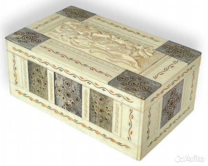 Старинная шкатулка. Кость. Россия