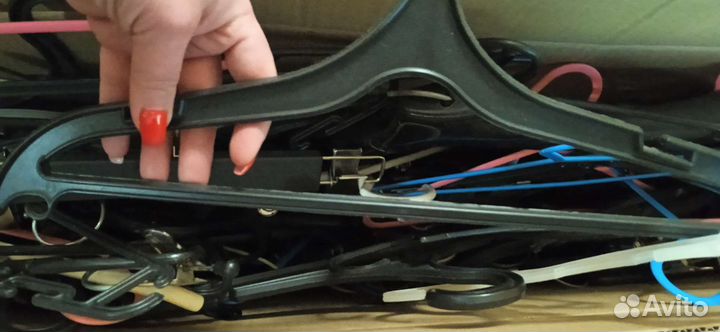 Вешалки плечики