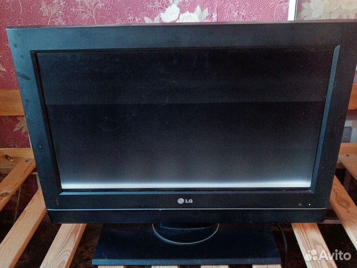 Телевизор LG 26lc51