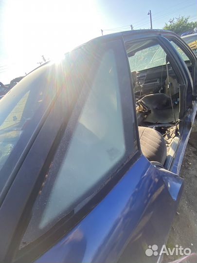 Форточка правая Daewoo Espero