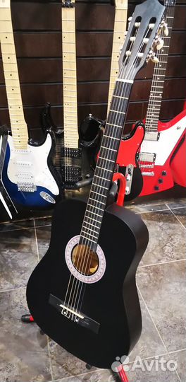 Классическая гитара + Комплект