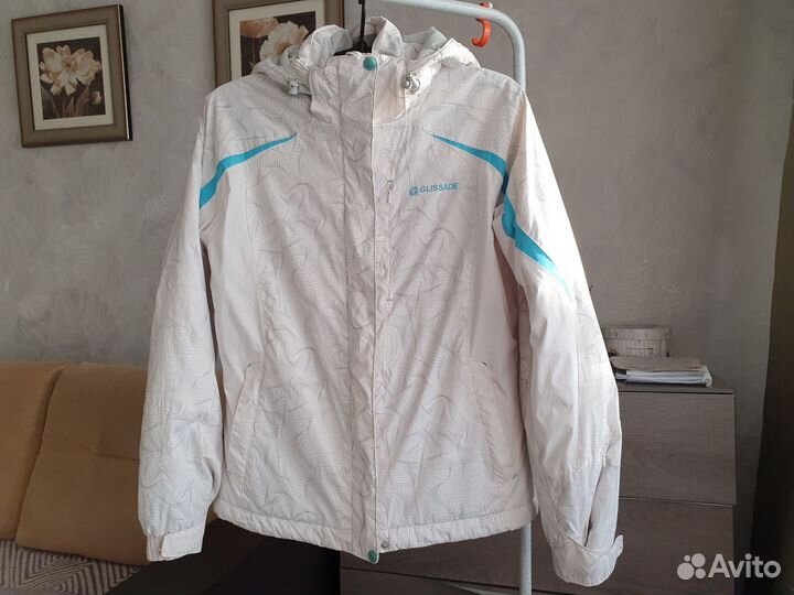 Куртка спортивная 44 46 женская