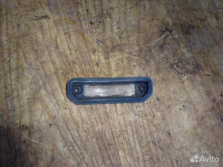 Фонарь номерного знака Hyundai Sonata IV (EF) / So