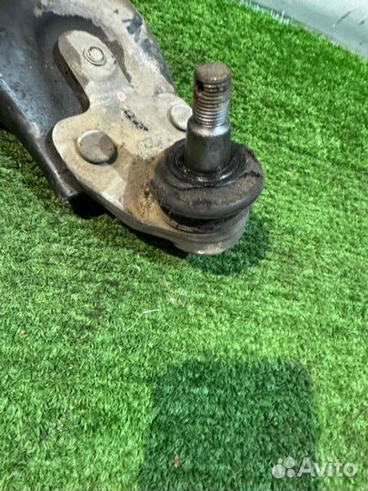 Рычаг(3) передний правый Lexus Rx450H GYL10 2010