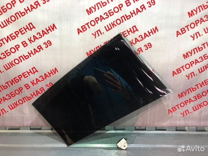 Стекла задних дверей Мазда 3 бм BM