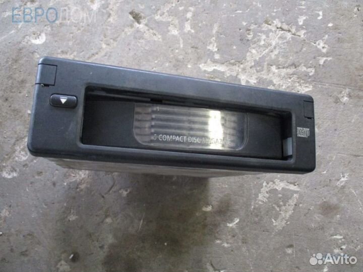 Чейнджер сd BMW E60 s1050799