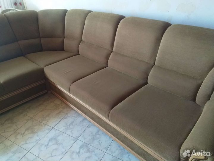 Угловой диван