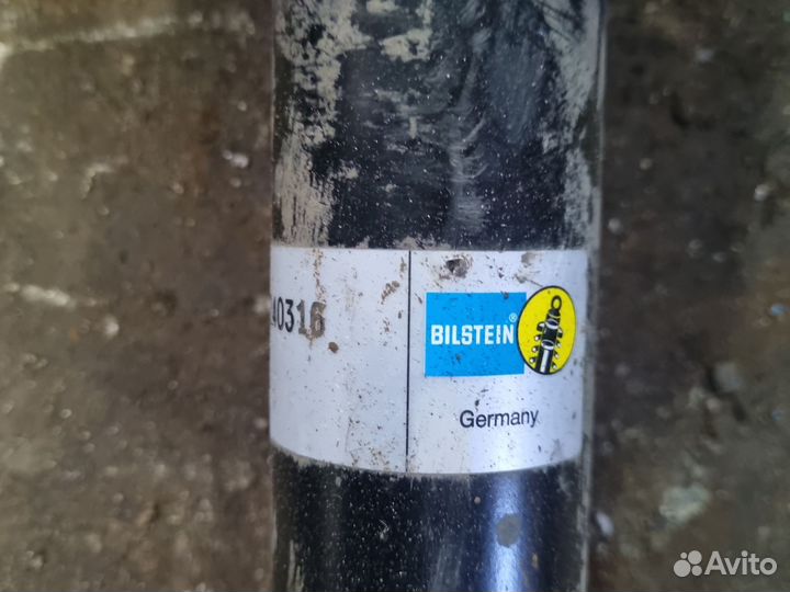 Передние стойки BMW X5 F15