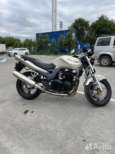 Kawasaki ZR750-F1