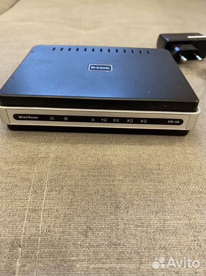 Маршрутизатор D-Link DIR-100