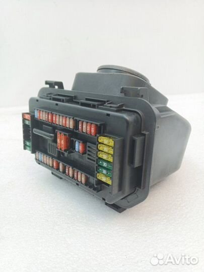 Блок предохранителей под капот Bmw 1-Series F20