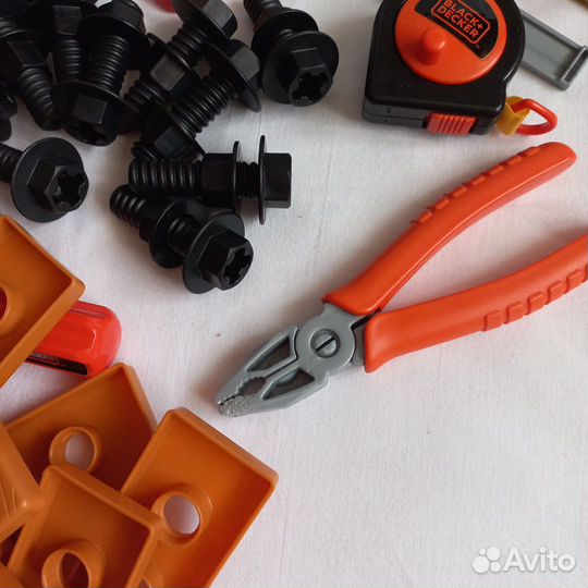 Набор инструментов игрушечный Black +Decker