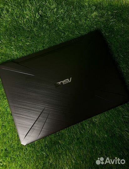 Мощный игровой ноутбук Asus