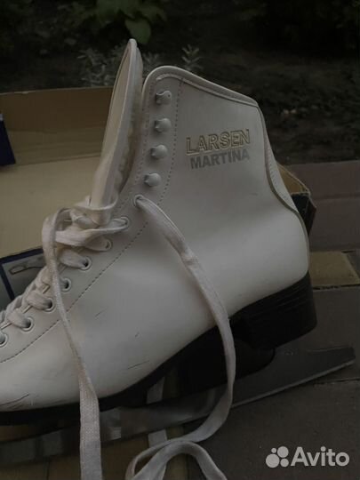 Коньки фигурные Larsen Marina F02 Size 42