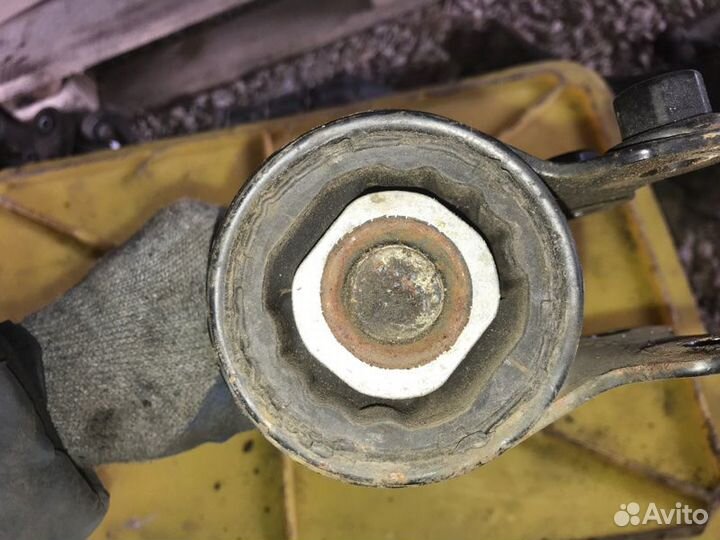 Рычаг подвески передний левый Ford Focus 2 CB4