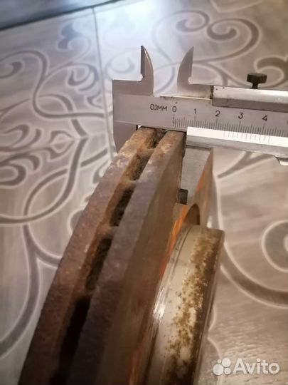 Тормозной диск Форд Фокус передний