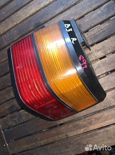Фонарь правый vw passat b3