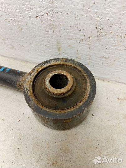 Тяга задняя продольная