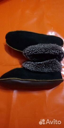 Чуни из овчины мужские