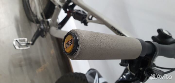 Двухподвес Jamis Dakar 27.5