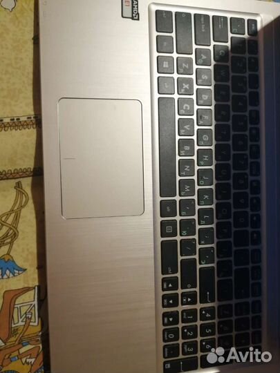 Ноутбук asus
