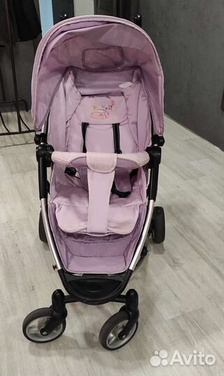 Коляска сиреневая в хорошем состоянии
