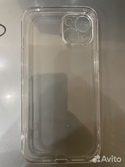 Чехол на iPhone 13