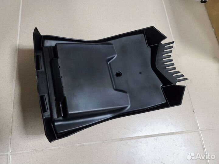 Кофр на сиденье 6L SKI-DOO G4 BRP 860202028