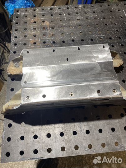 Подрамник для снегохода Z1