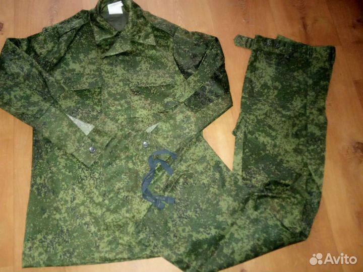 Камуфляжный костюм р.146