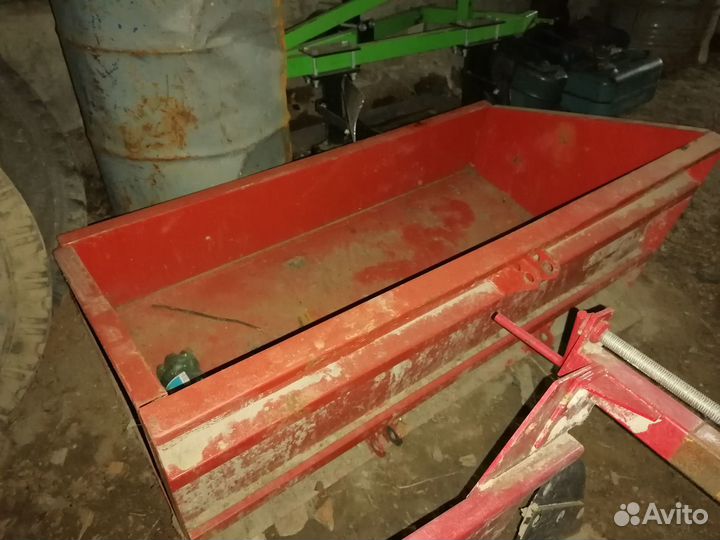 Кузов задненавесной на минитрактор