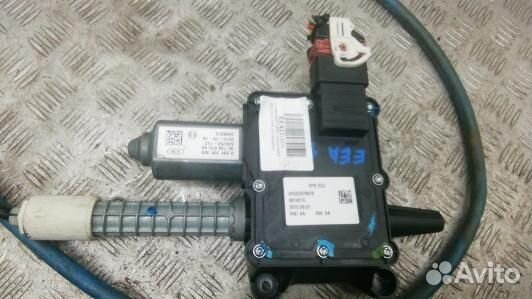 Стояночный тормоз электронный peugeot 5008 (EEA12Q