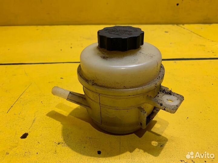 Бачок гур Kia Spectra 2002–2011