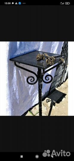 Столики скамейки на магилку