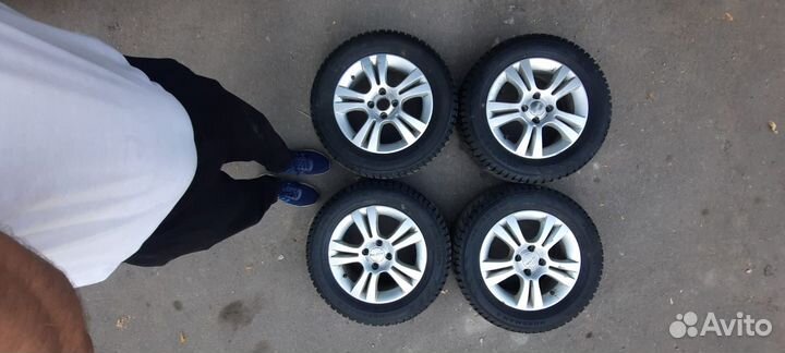 R15 Nokian Tyres Nordman 5 195/65, PCD 4x118 DIA 16