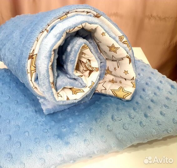 Набор в детскую кроватку