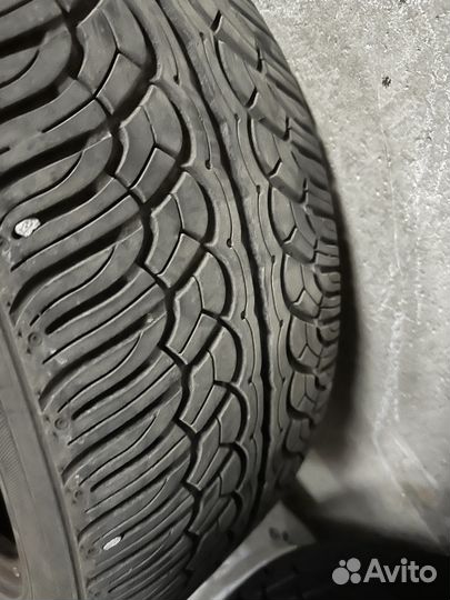 Yokohama Parada Spec-X 245/45 R20