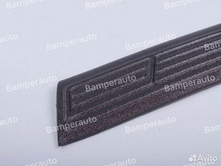 Накладка бампера заднего Toyota Corolla 2000-2007
