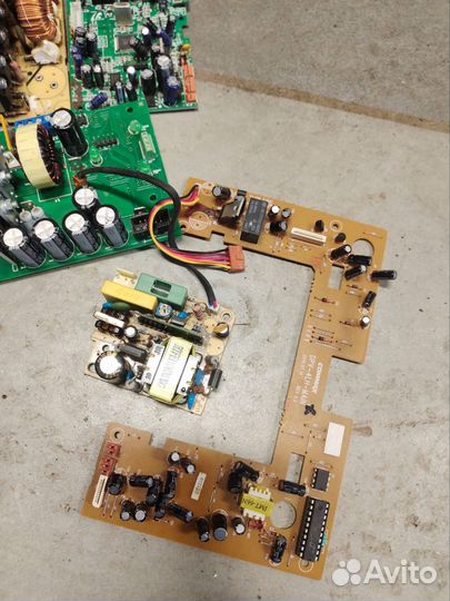 Запчасти для компьютера и слаботочных систем