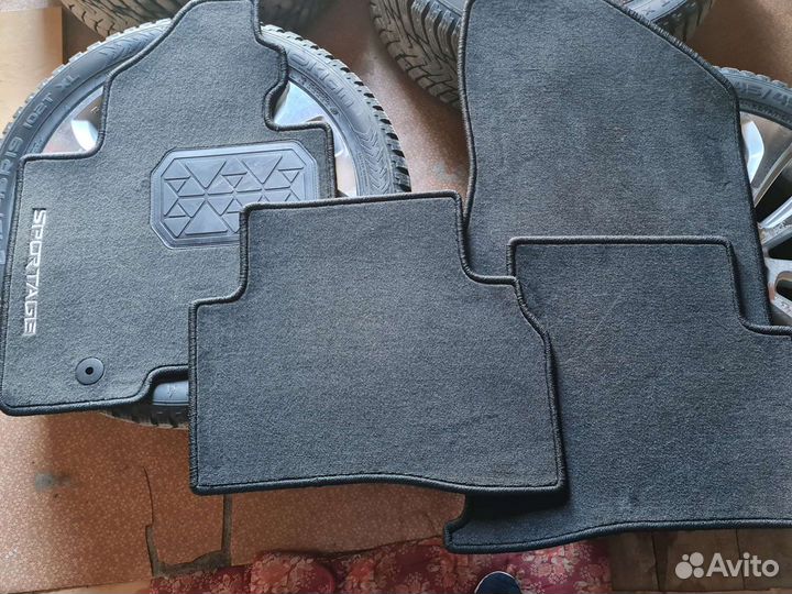 Автомобильные коврики Kia Sportage 4