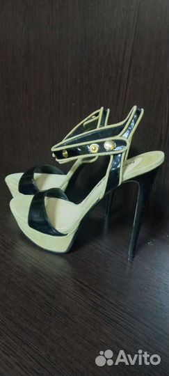 Босоножки новые Nando Muzi