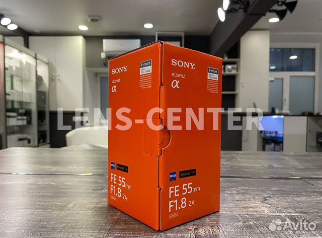 Sony Carl Zeiss 55mm f/1.8 ZA (SEL-55F18Z)