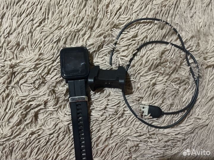 Часы amazfit Bip