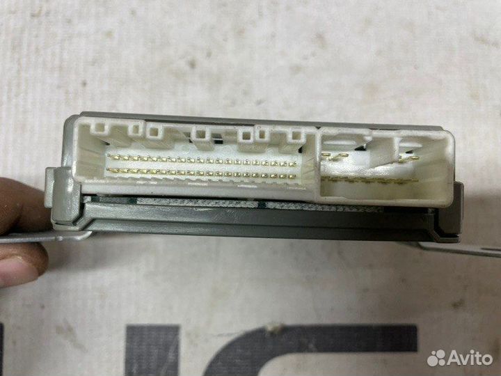 Блок управления сиденьем Lexus Rx4 Rx200T Rx300