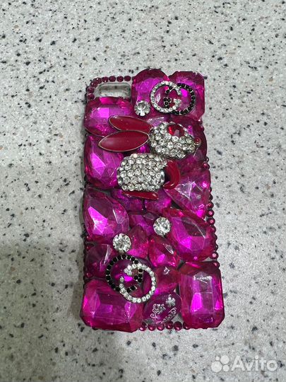 Чехлы на iPhone 5